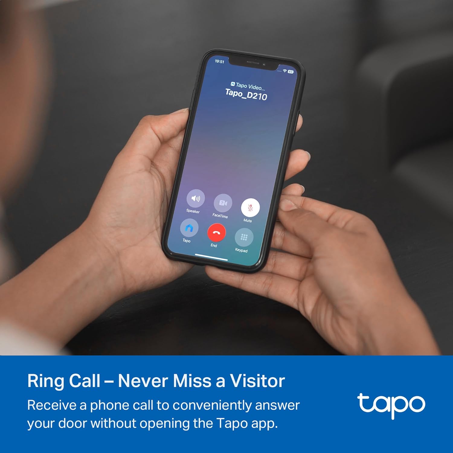 160 degree ultra-wide view angle of Tapo D210 doorbell showing complete front porch coverage