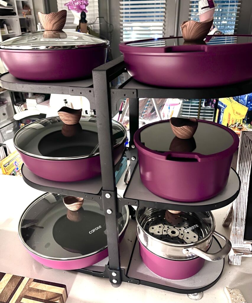 CAROTE pots and pans set